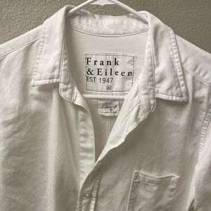 Frank & Eileen Women’s white Barry shirt, size Medium